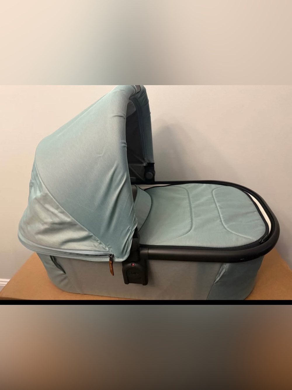 UPPAbaby Bassinet V3 - Compatible with Vista, Cruz, Ridge Strollers